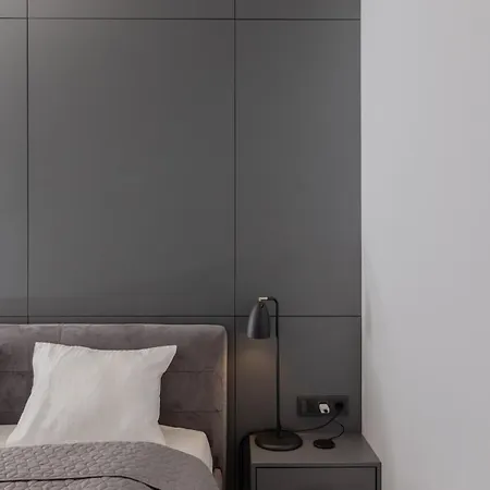 Apartment Skyline 1 Bd By Domvia Wilna