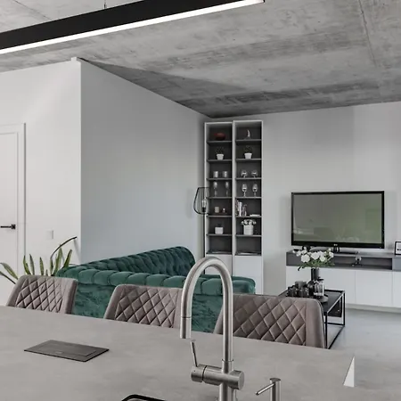 Apartment Skyline 1 Bd By Hostlovers *