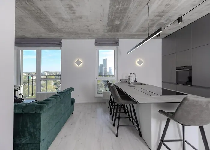 Butas Skyline 1 Bd By Domvia *