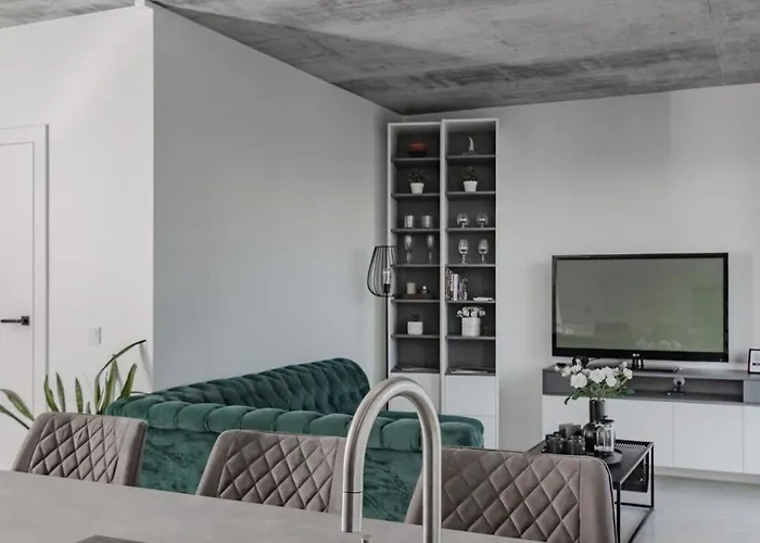 Διαμέρισμα Skyline 1 Bd By Domvia *