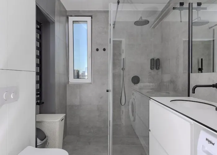 Skyline 1 Bd By Domvia Appartement